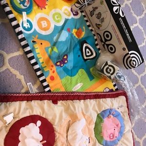 Blanket play and Toy for bed.